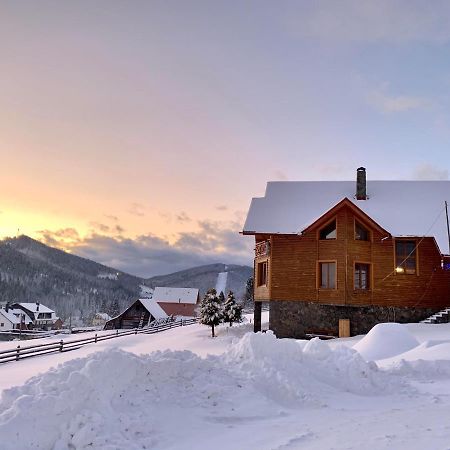 Guest House Velet 부코벨 외부 사진